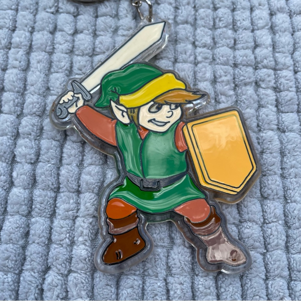 Zelda Link Keychain Nintendo of America 1988